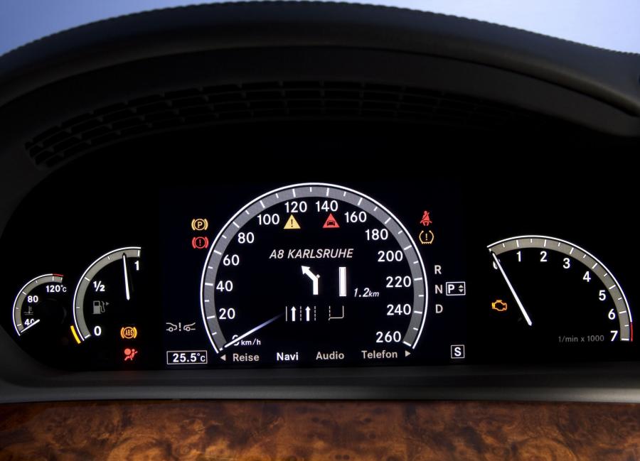  Mercedes-Benz S-Class 2007 года  (фото 389 из 414)